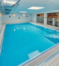 schwimmbad1.jpg